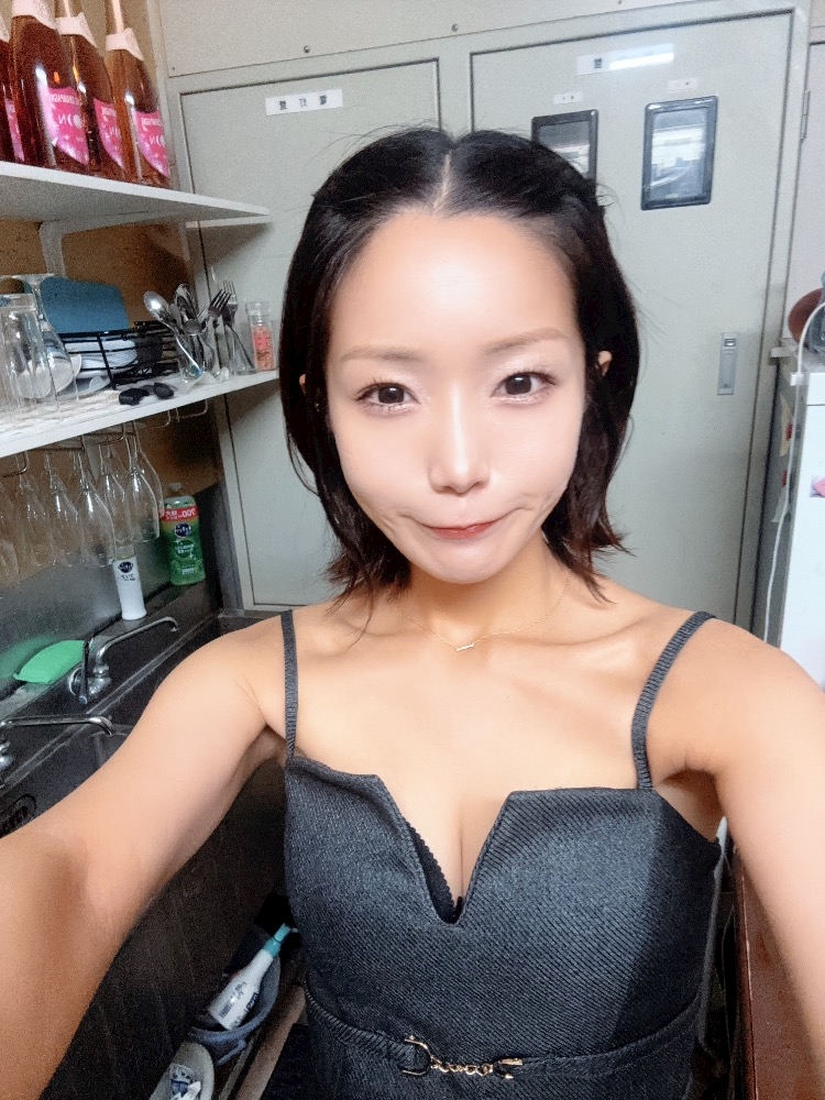 一条 葵