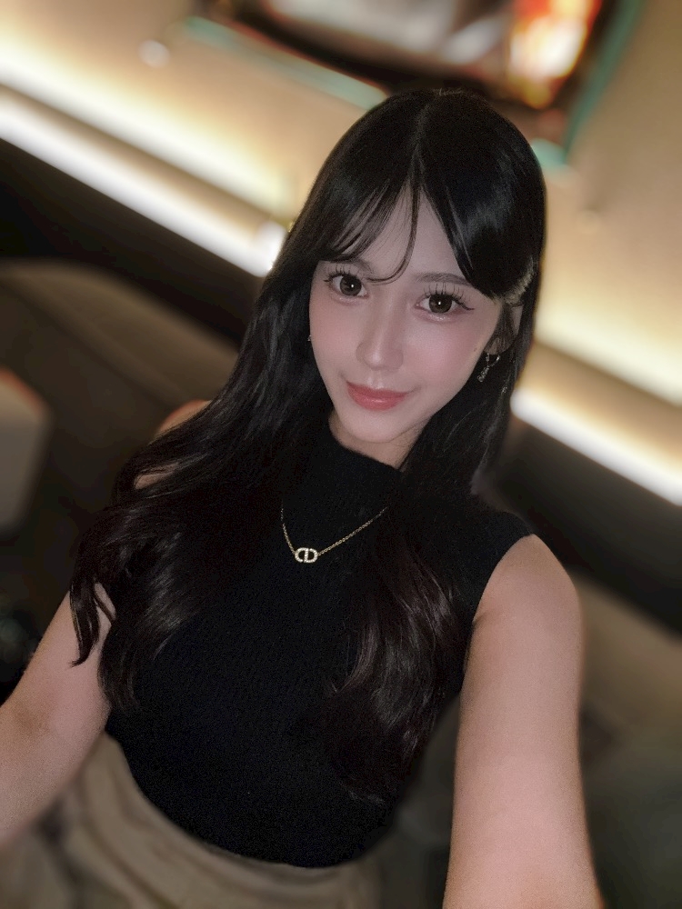 一条 葵