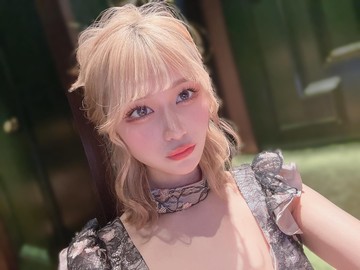 . . ムスッとしてるわ･･･