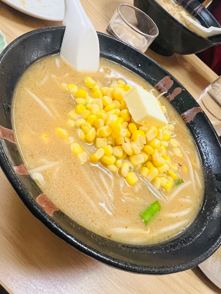 🍥🍜🌽🧈🐄❤✨