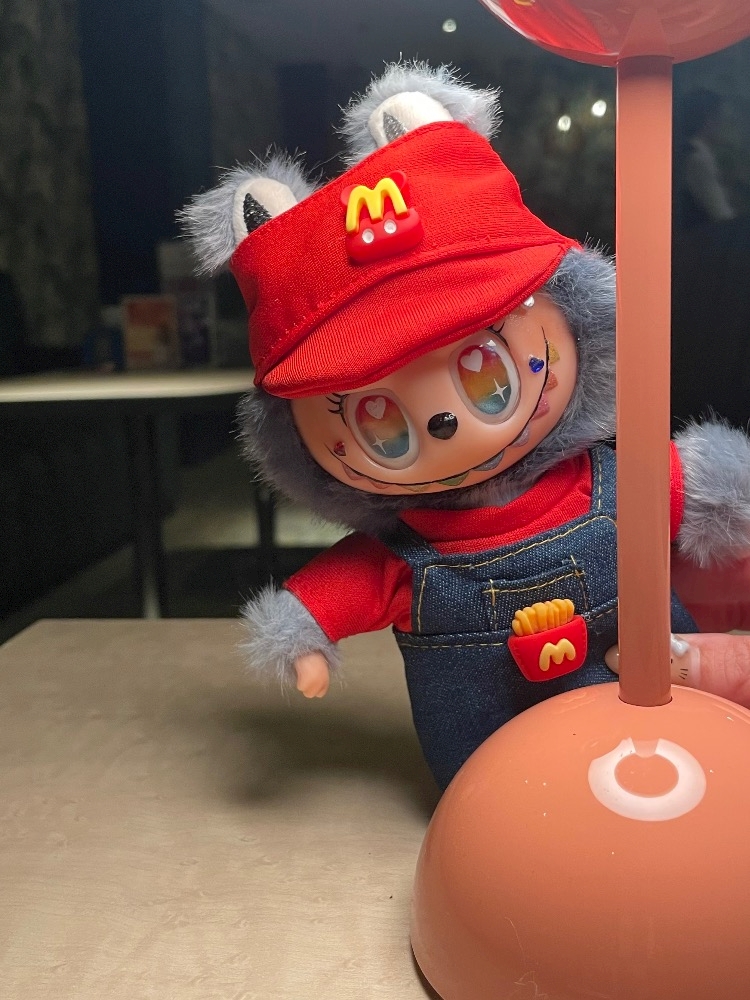 お着替えラフフ