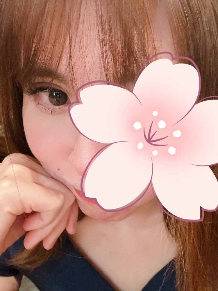 おはようございます！出勤しまーす🩷