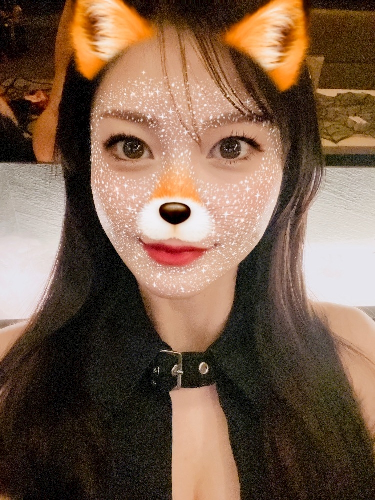 出勤してまーす🫰🏻 ᩚ