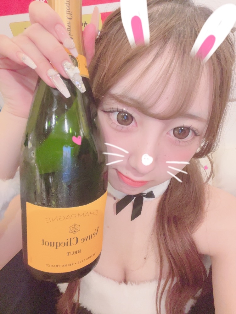 今日は華の水曜日-  ̫ -🤍🤍