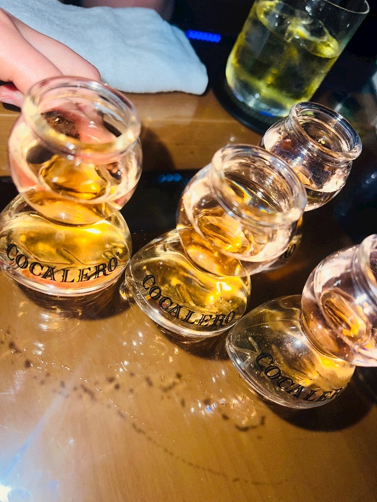 🍻🥂🍷🥃🍸🍹🍾