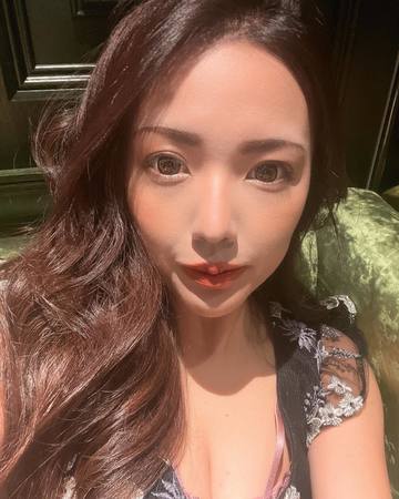 祝日です❤️ 出勤してま･･･