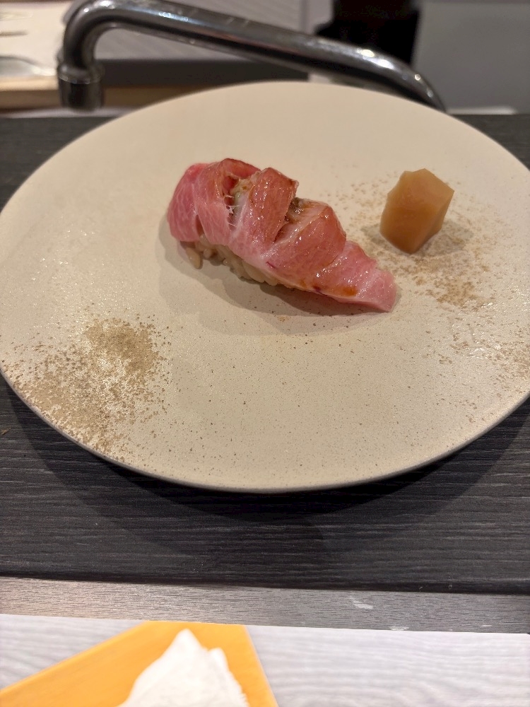 🍣