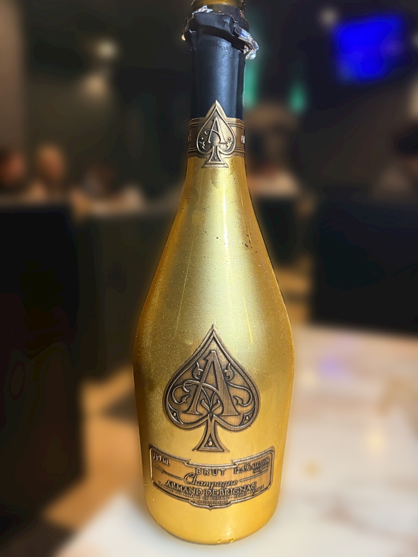 一条 葵