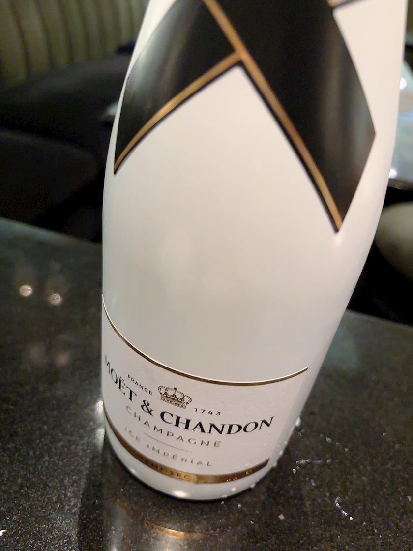 和倉 潤チーママ