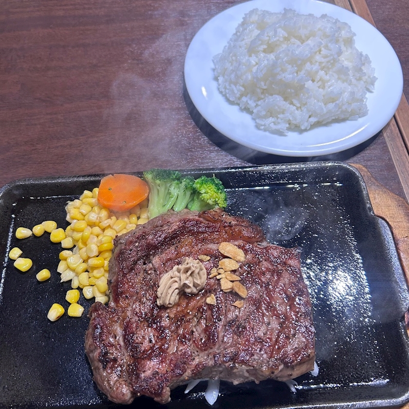 ママ七瀬　あや