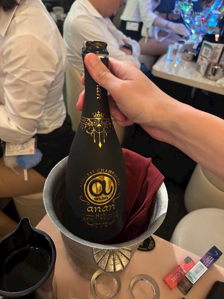 0718🖤🥂