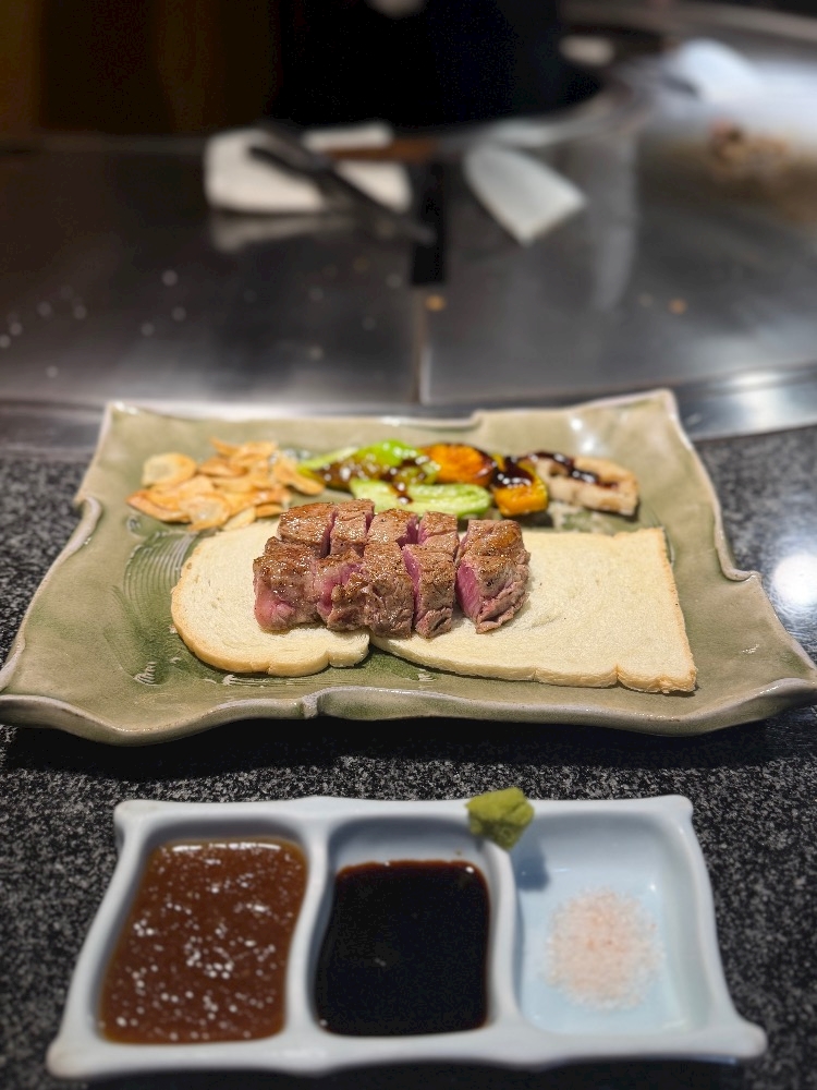 一条 葵