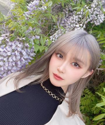 . . . 髪の毛と同じ･･･