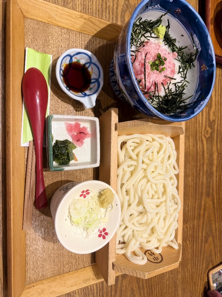 一条 葵