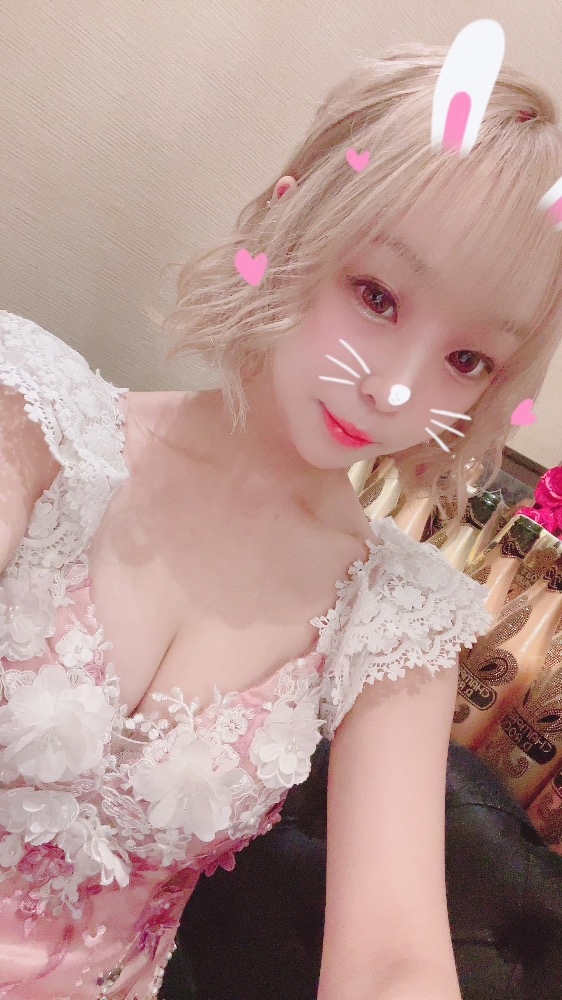 日曜日ですが開いてます🩵🤍