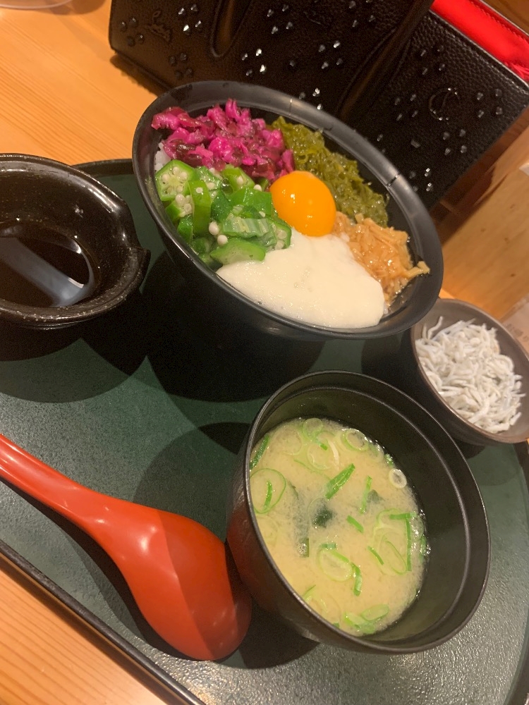 LOUNGE オースリー日記1625871