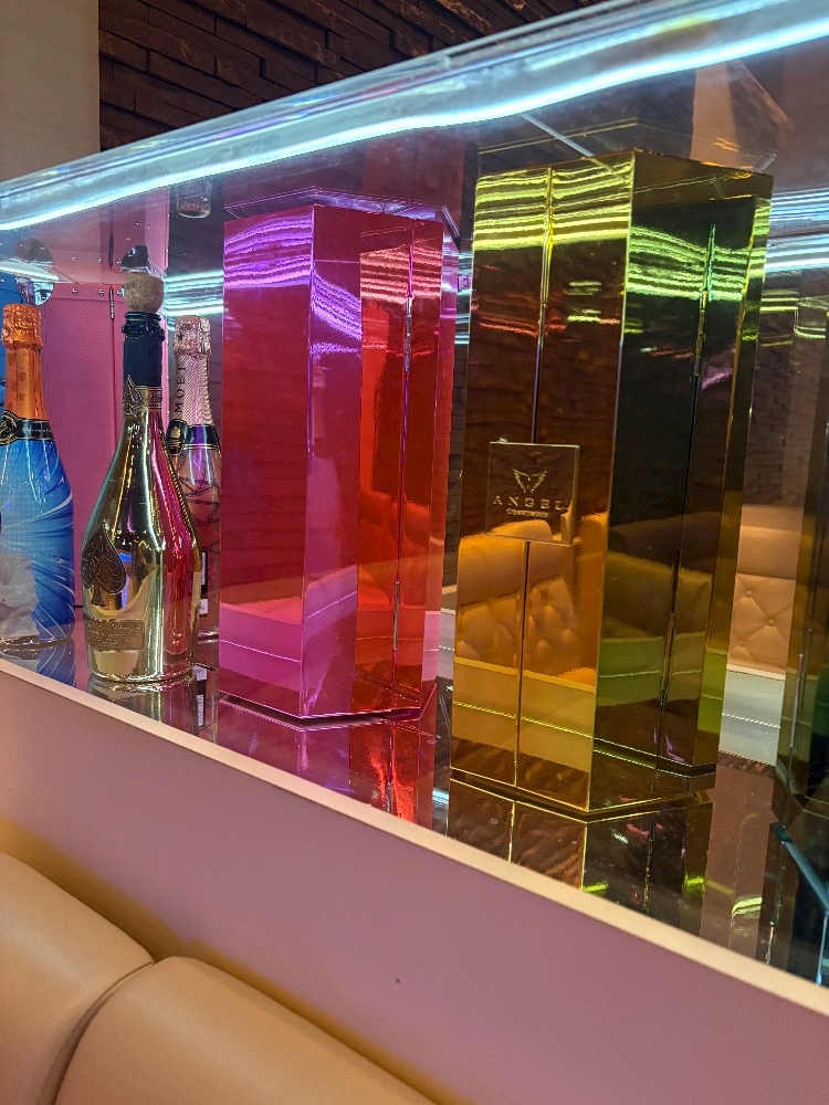 Lounge 暖日記1613173