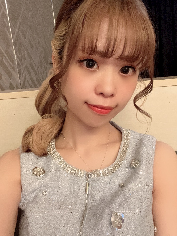 一条 葵