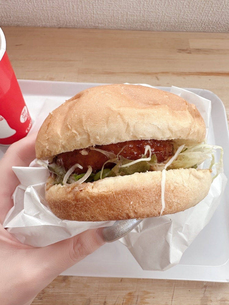 一条 葵