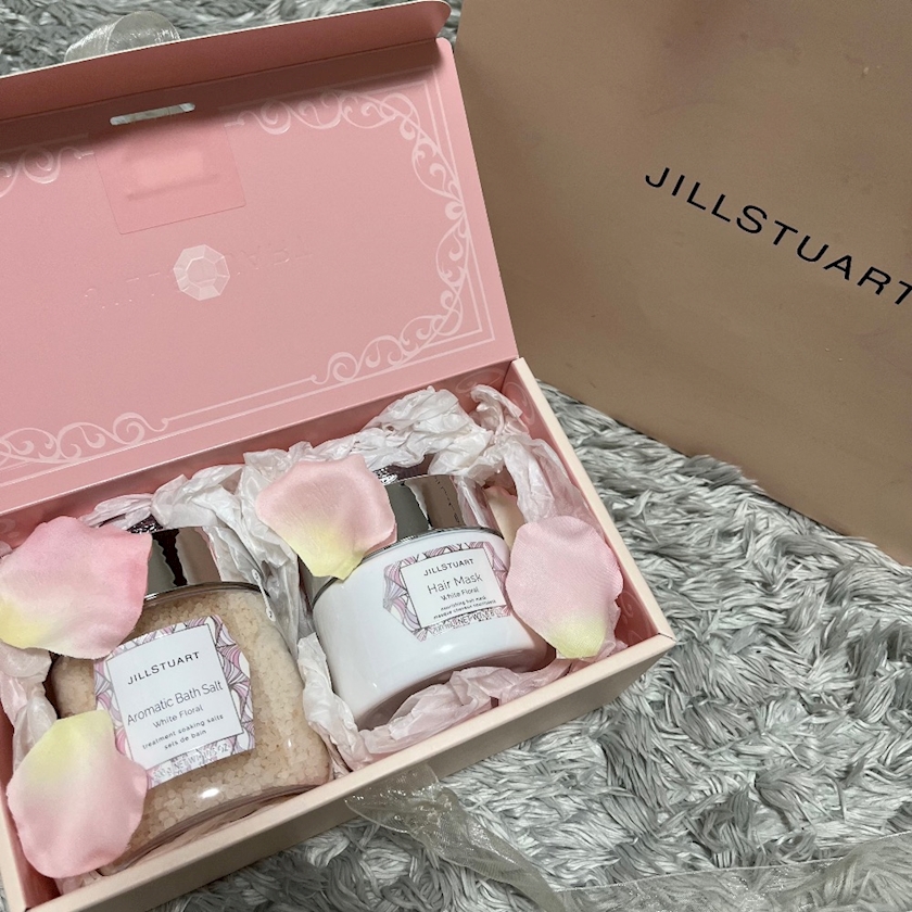 ぷれぜんと⛄️❄️💜