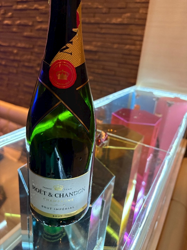 Lounge 暖日記1618959