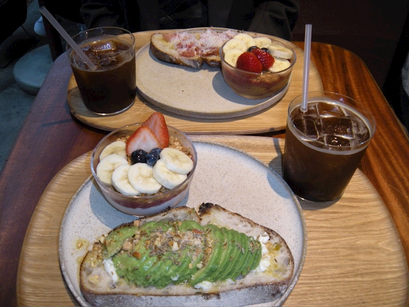 一条 葵