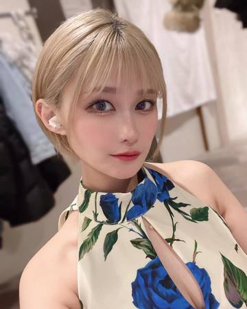 . . . 出勤確認は店･･･