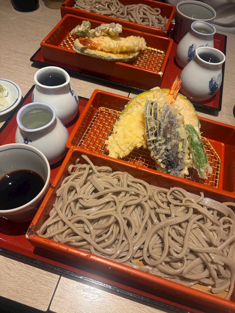 一条 葵