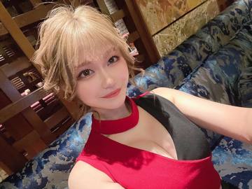 . . . このドレス痩･･･