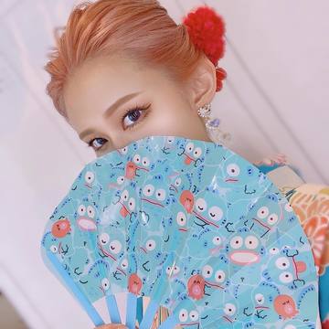 . . チラ見せ👌 . ･･･