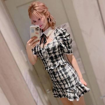 . . . 新しいドレス･･･