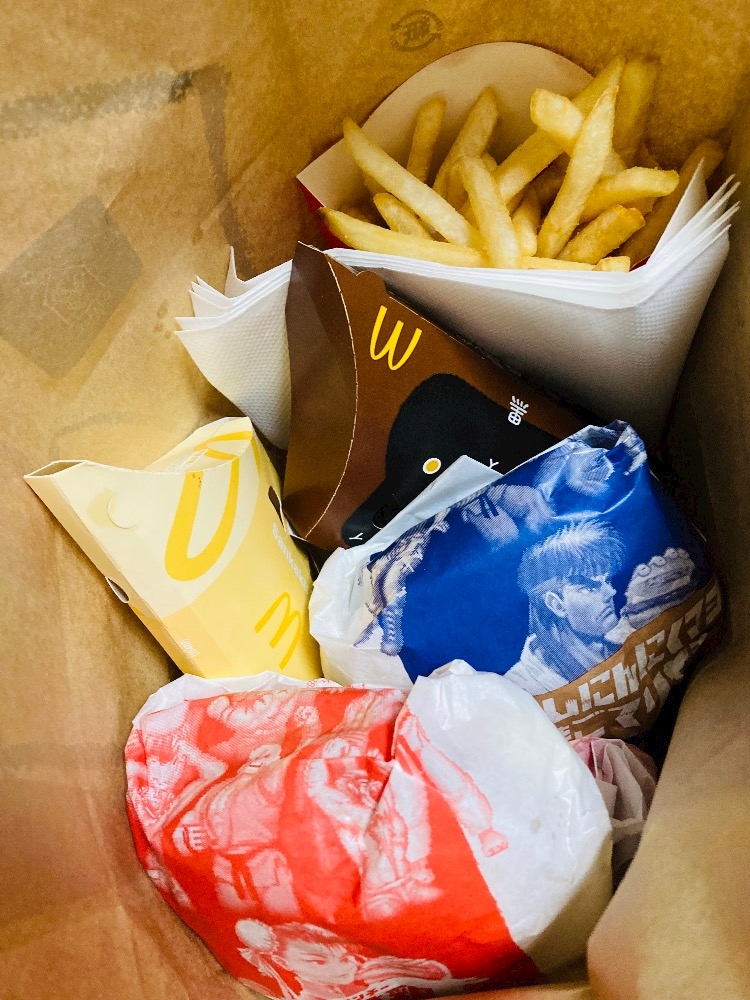一条 葵