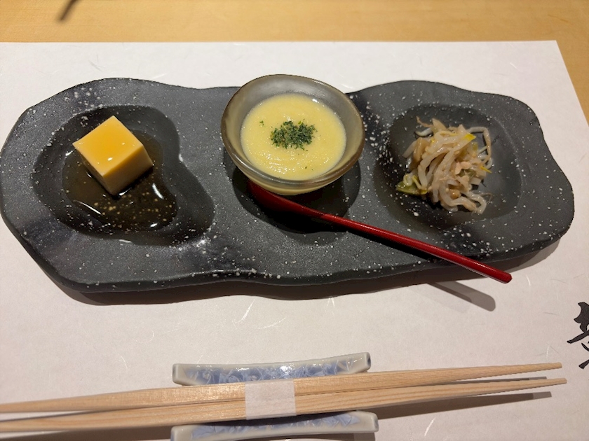八神 ゆうこ