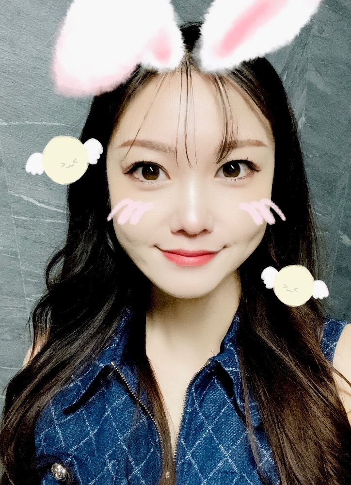 出勤してまーす🫰🏻 ᩚ