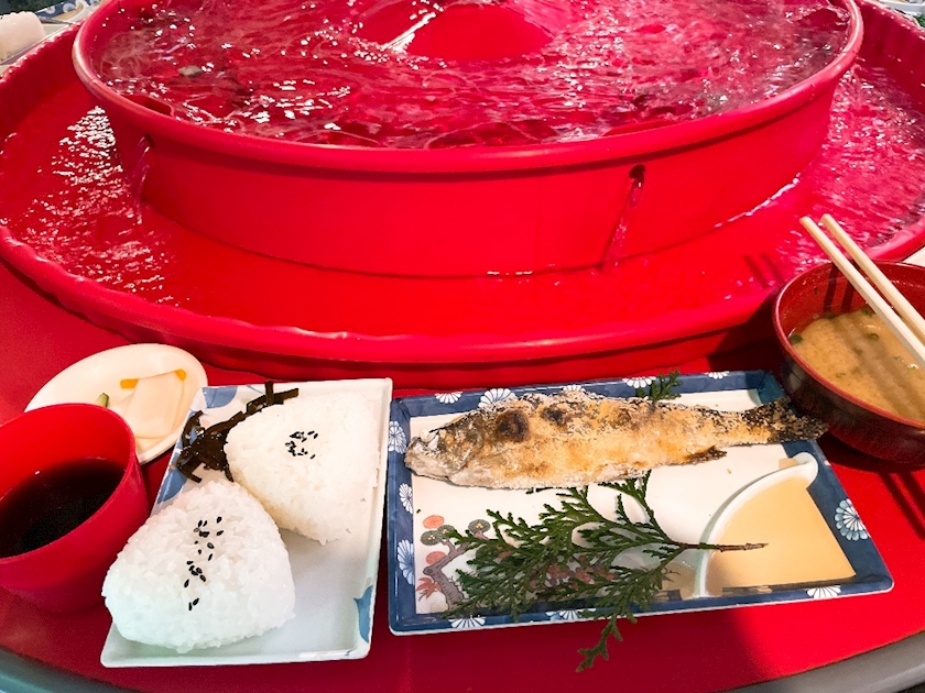 そうめん流し？流しそうめん？