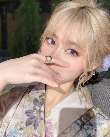 . . . 撮影用の証明･･･