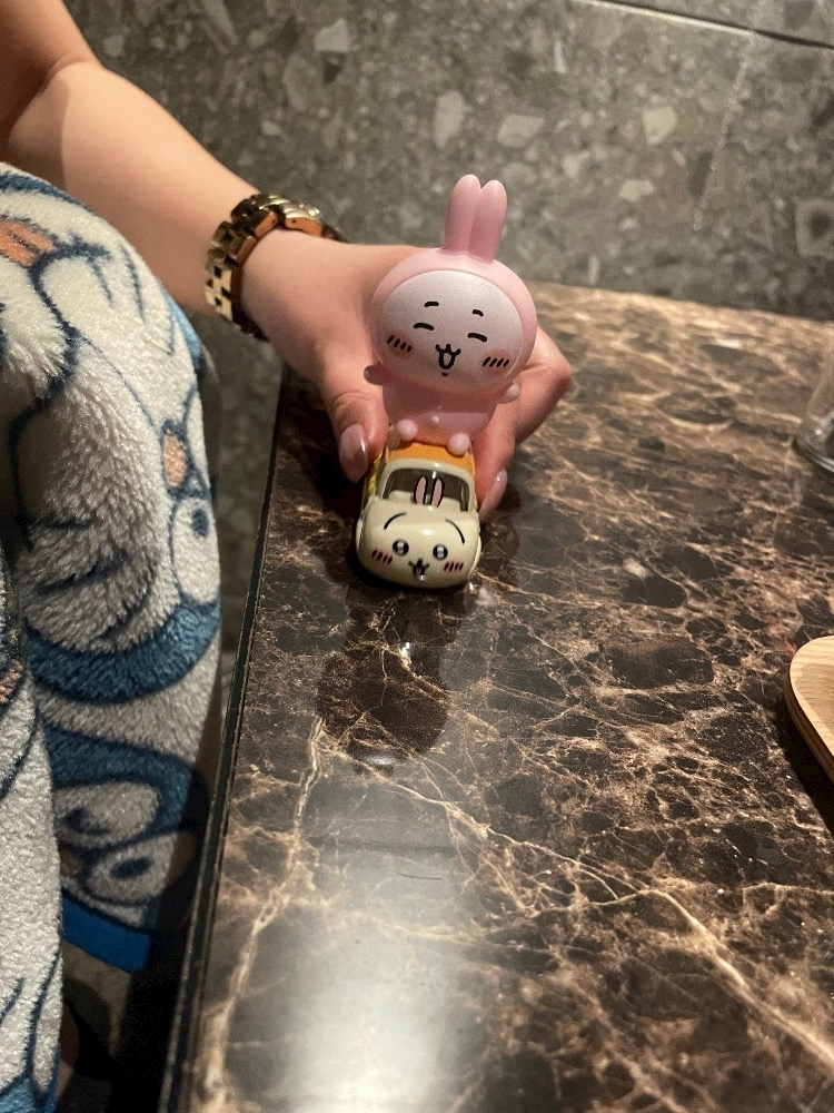 🤭‎🤍🩶待機が変なのはきっとONE CHAN🐶🐾‪‪心斎橋店ならではでないでしょうか😆🫶🏻✨