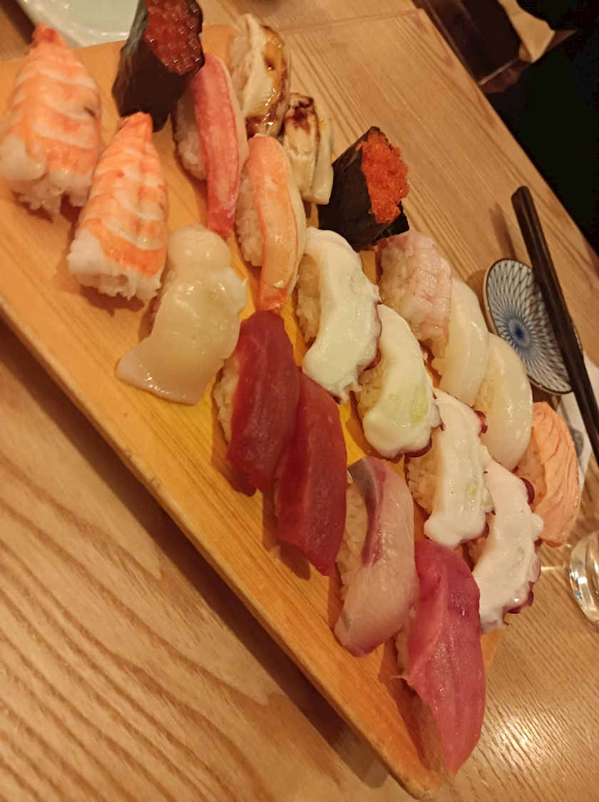 QUEEN minis cafe日記723060