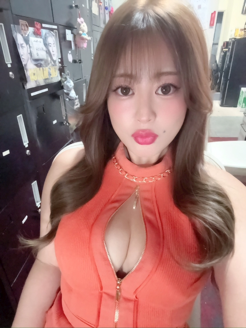 一条 葵