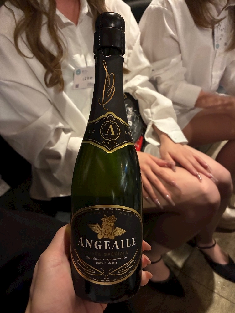 LOUNGE オースリー日記1620534